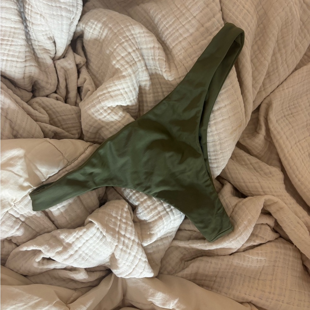 benoa palm hina bottoms